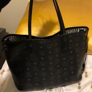 MCM Medium Liz Reversible Shopper